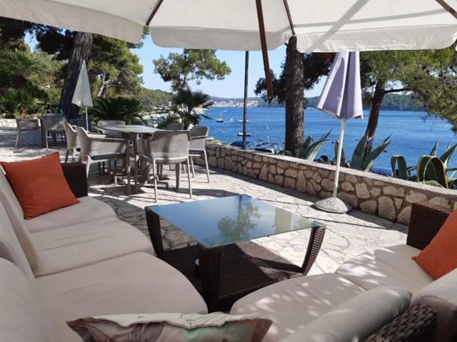 Apartments & Rooms Bianca Mali Lošinj Exteriör bild