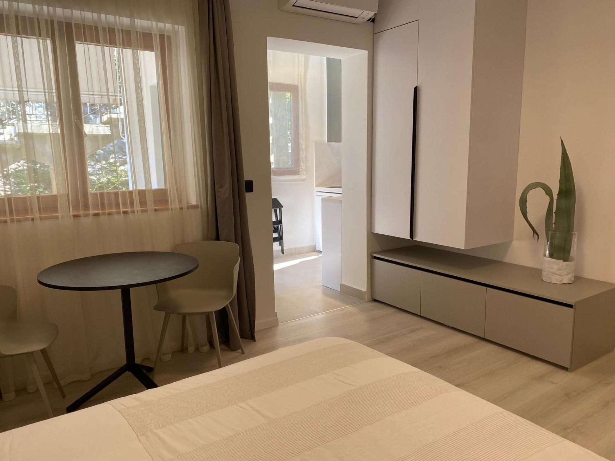 Apartments & Rooms Bianca Mali Lošinj Exteriör bild