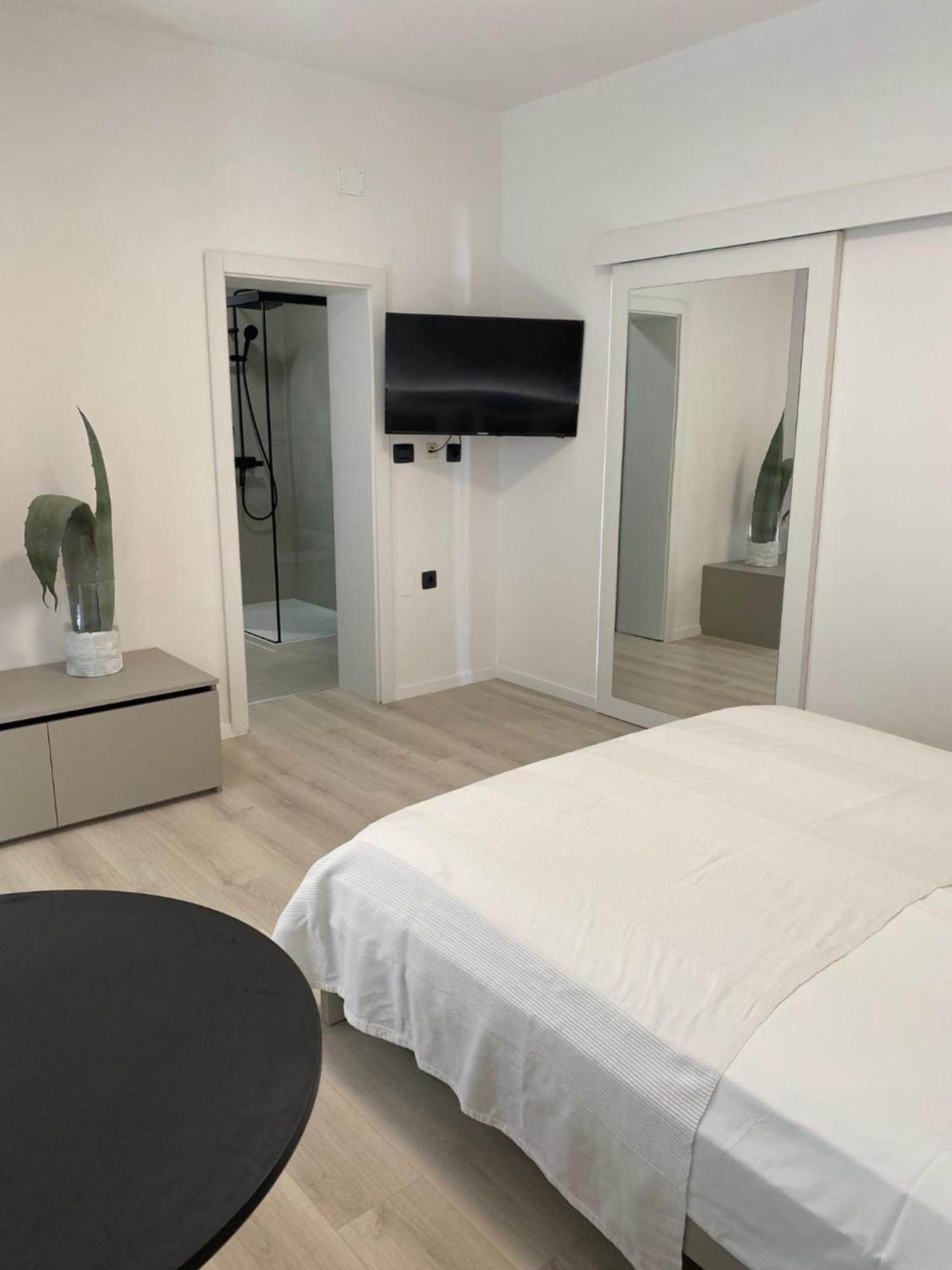 Apartments & Rooms Bianca Mali Lošinj Exteriör bild