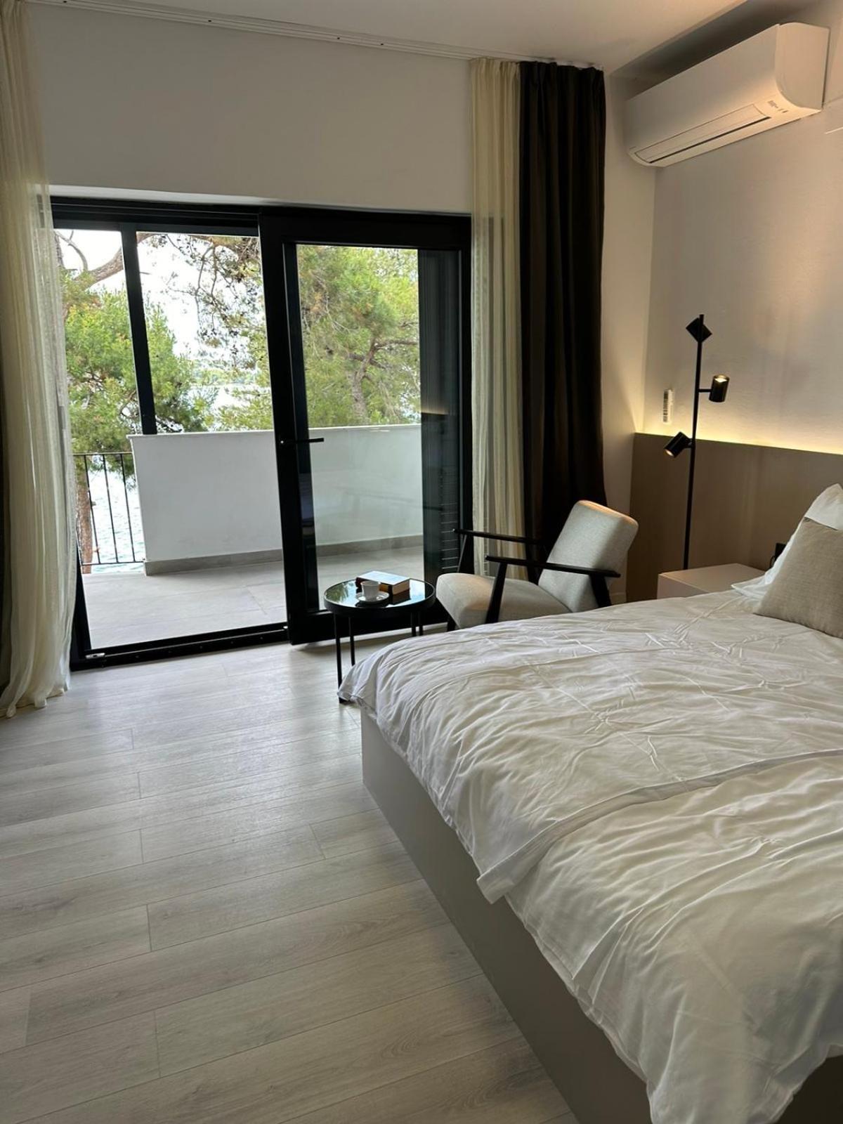Apartments & Rooms Bianca Mali Lošinj Exteriör bild
