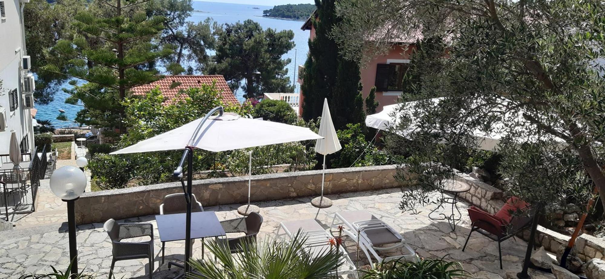 Apartments & Rooms Bianca Mali Lošinj Exteriör bild
