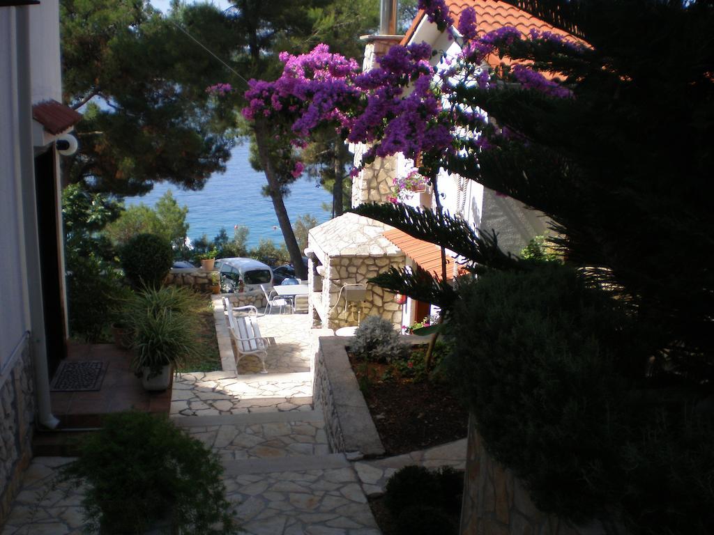 Apartments & Rooms Bianca Mali Lošinj Exteriör bild